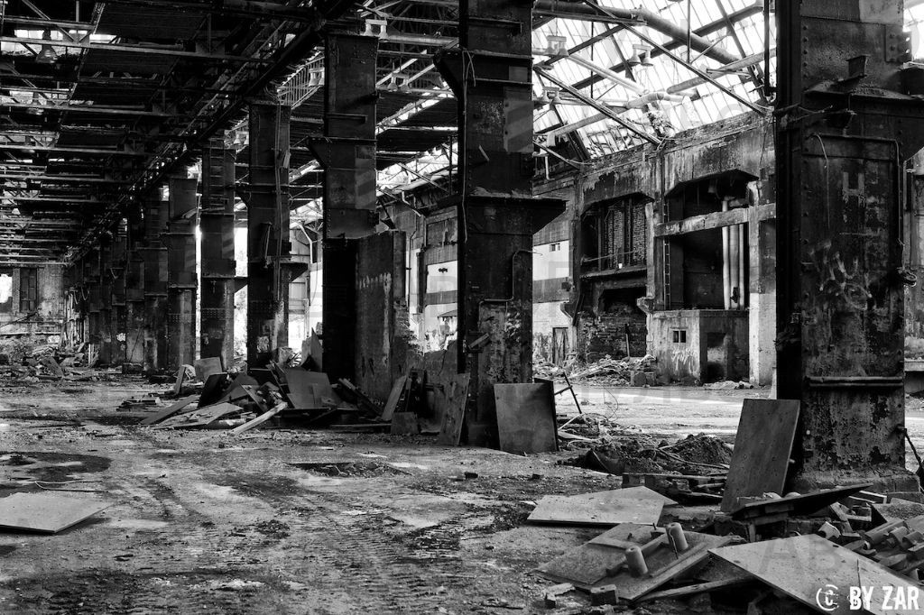 Фото старого заброшенного завода