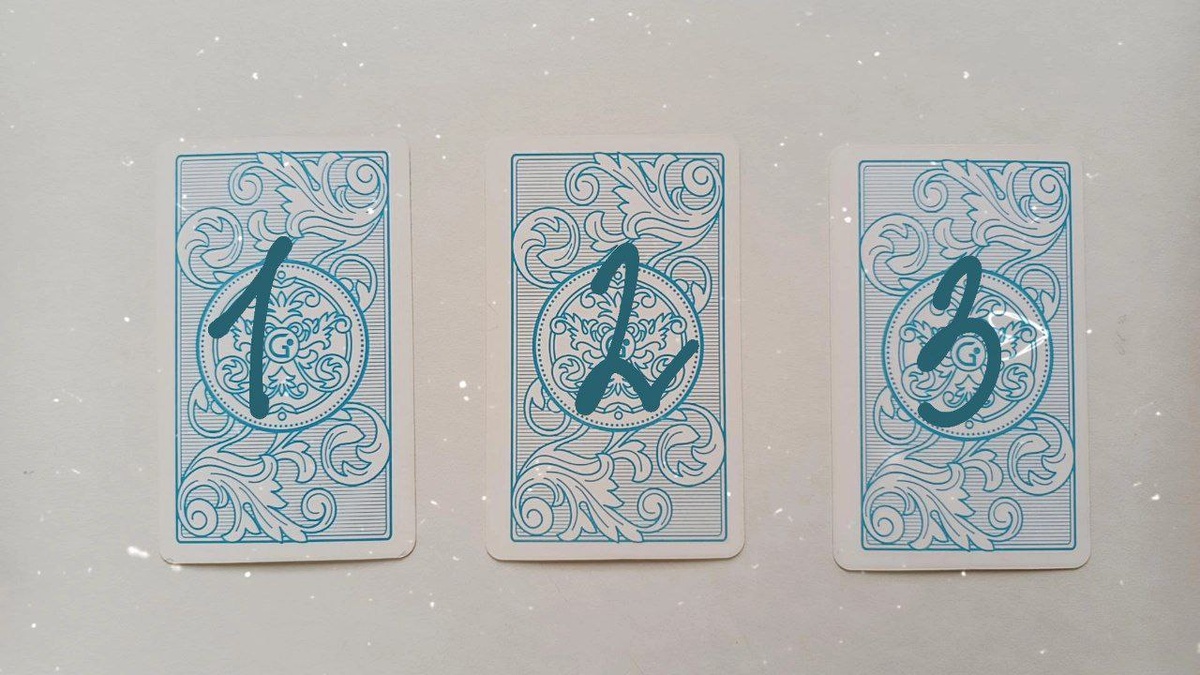 ❓Чем я могу вам помочь❓Моё имя Алия, я занимаюсь таро терапией, работаю со страхами, фобиями, тенью, через подсознание и разговор с душой Я люблю работать с бессознательным и подсознанием, просматриваю людей через видение и понимание мужской и женской психологии. Помогу пережить развод, выход из тяжёлых отношений, наладить семью, встретить новую любовь. А еще я люблю тему денег и бизнеса, регулярно провожу консультации по поводу реализации себя, поиска себя, и тд увеличения дохода в разы. Помогаю выйти из застоя, понять в чем ваш путь, где вы остановились, как понять и найти себяПоддержать канал, ваша благодарность 🙏Связаться со мной 8 982 494 04 24