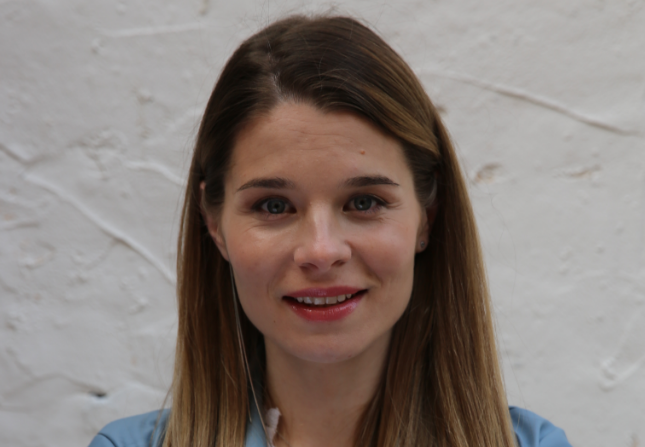 Кадр из сериала "Без памяти любя" (2022)