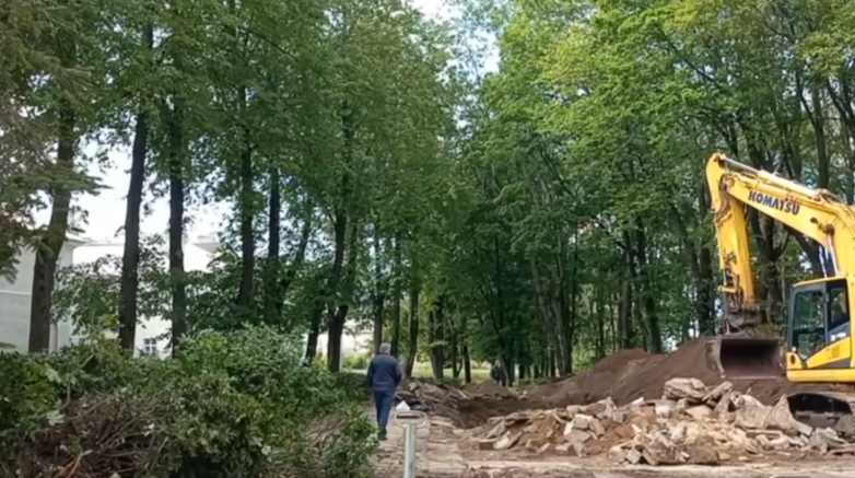 Надругательство над могилой советских солдат в Кохтла-Ярве © соцсети