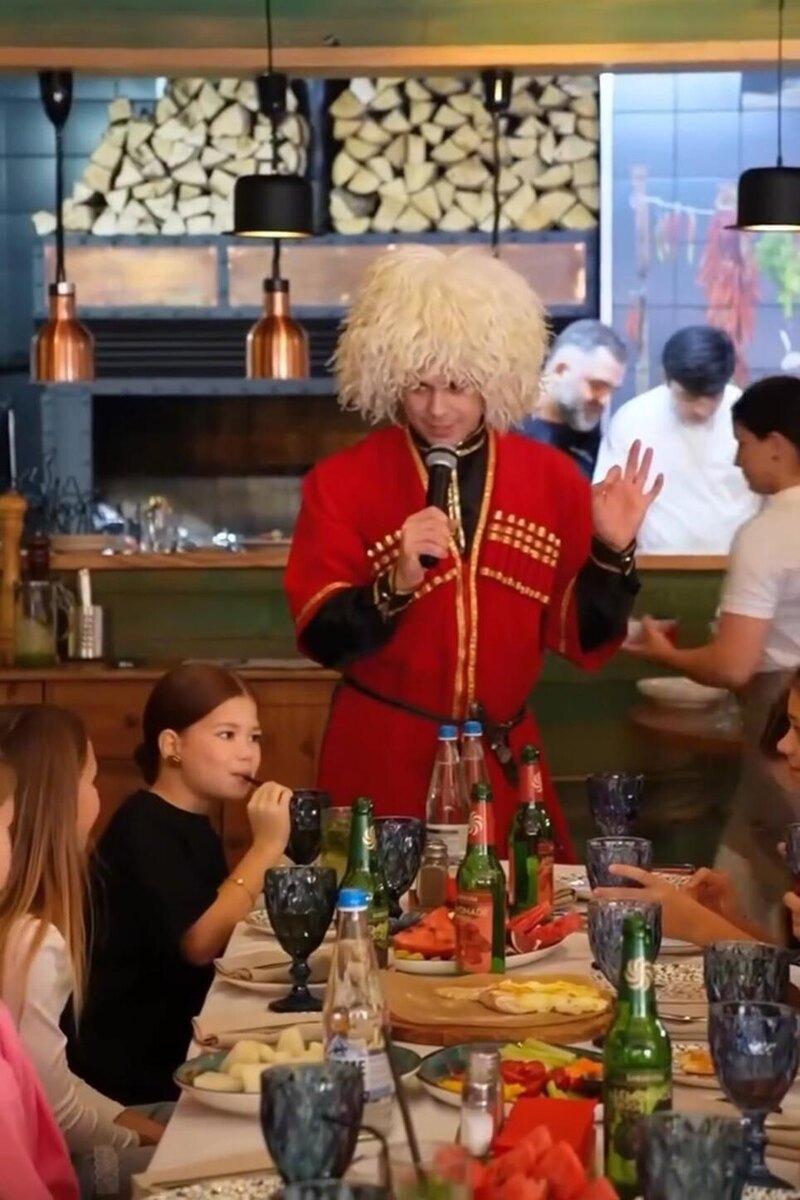     Социальные сети