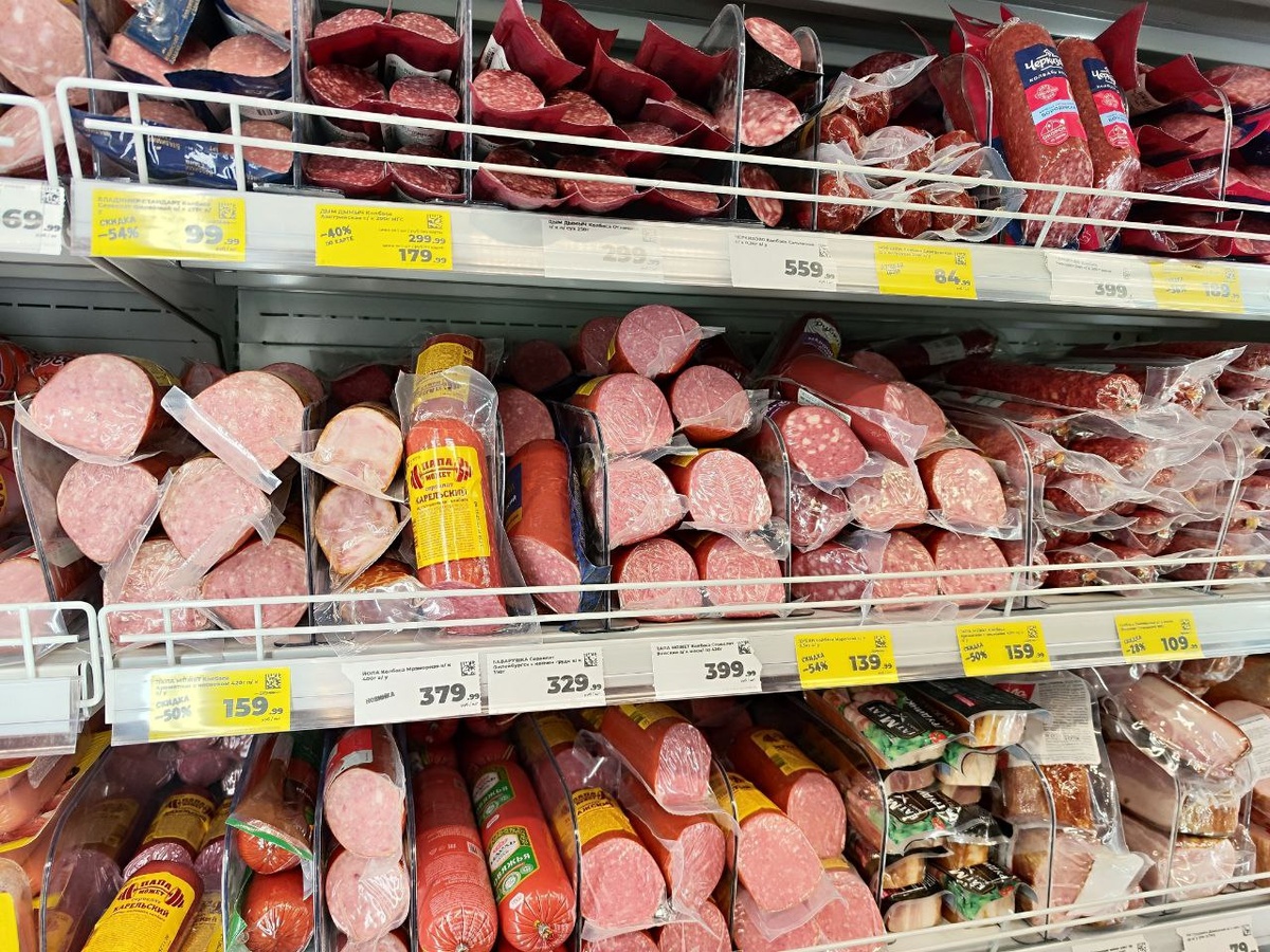    Сразу несите на кассу 3 палки: какие колбасы названы самыми лучшими — смотрим состав