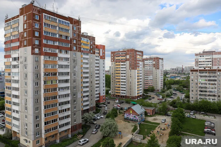Цены на вторичное жилье могут подняться на 2-4%
Фото: Размик Закарян © URA.RU
