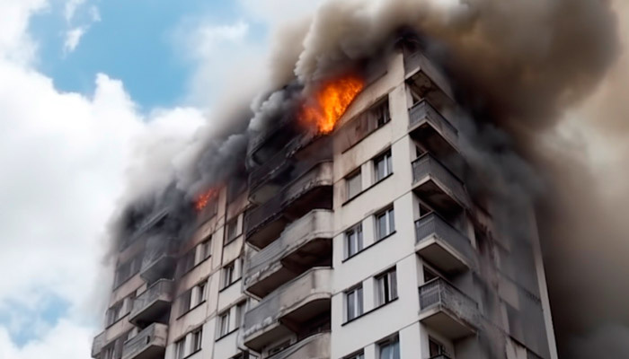 Смартфоны являются причиной различных неприятностей, иногда фатальных. Фото: 1MI