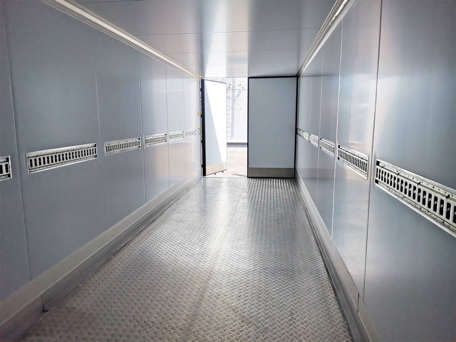 «Купава» 930011 имеет общую длину около 13,4 метров