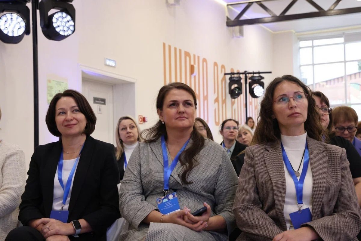    Достижения и перспективы развития региональных служб «Дети в семье» обсуждают в Нижегородской области эксперты из более 20 регионов России