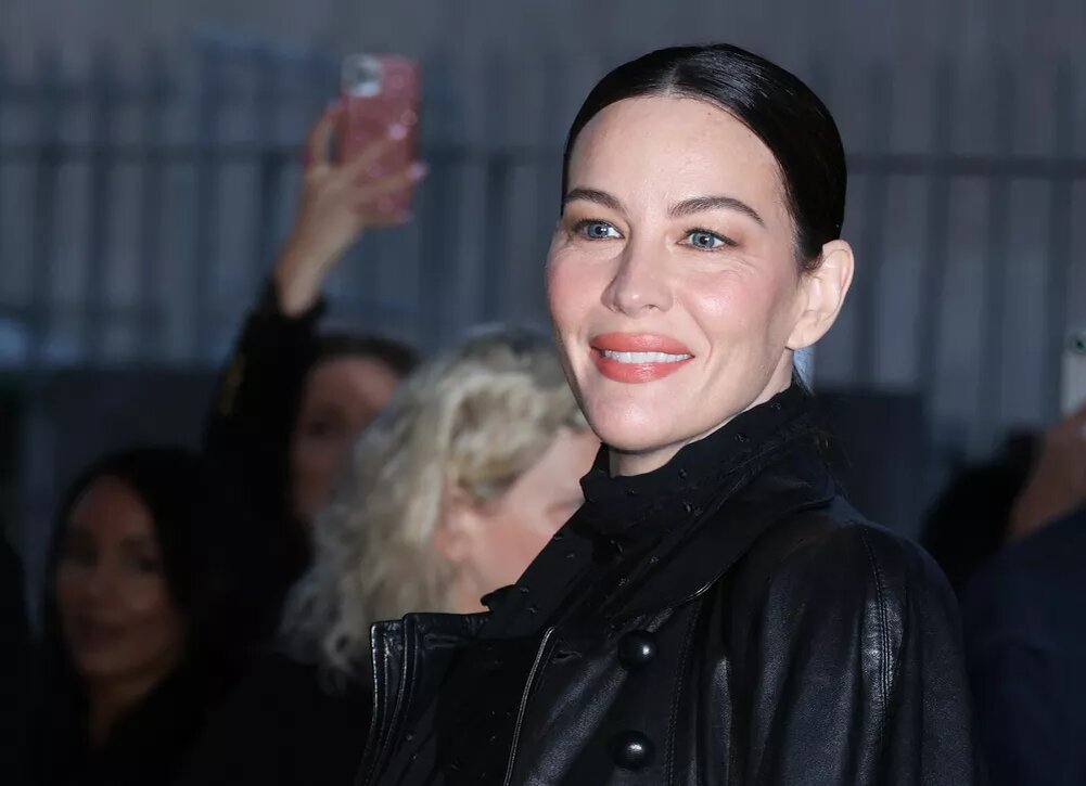    Лив Тайлер, Оливия Уайлд, Клаудия Шиффер: звездные гости Недели моды в Париже