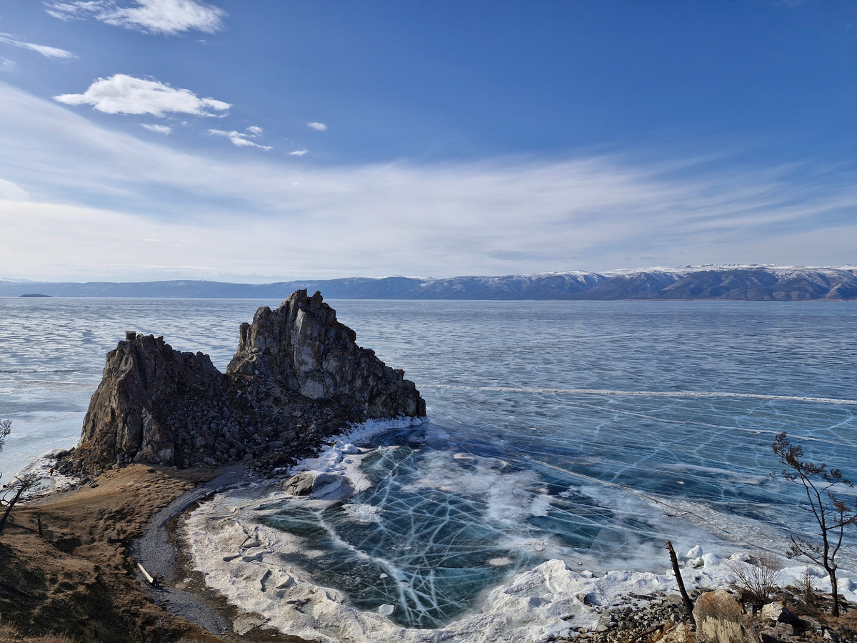 о. Ольхон, скала Шаманка