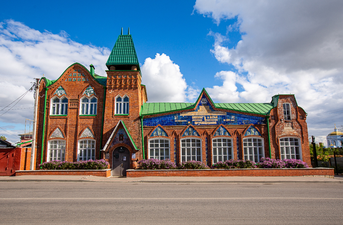 Бывшее здание приюта-яслей В.В. Заусайловой (сегодня Музей народных ремёсел и промыслов). Елец, Липецкая область. Фото автора статьи   