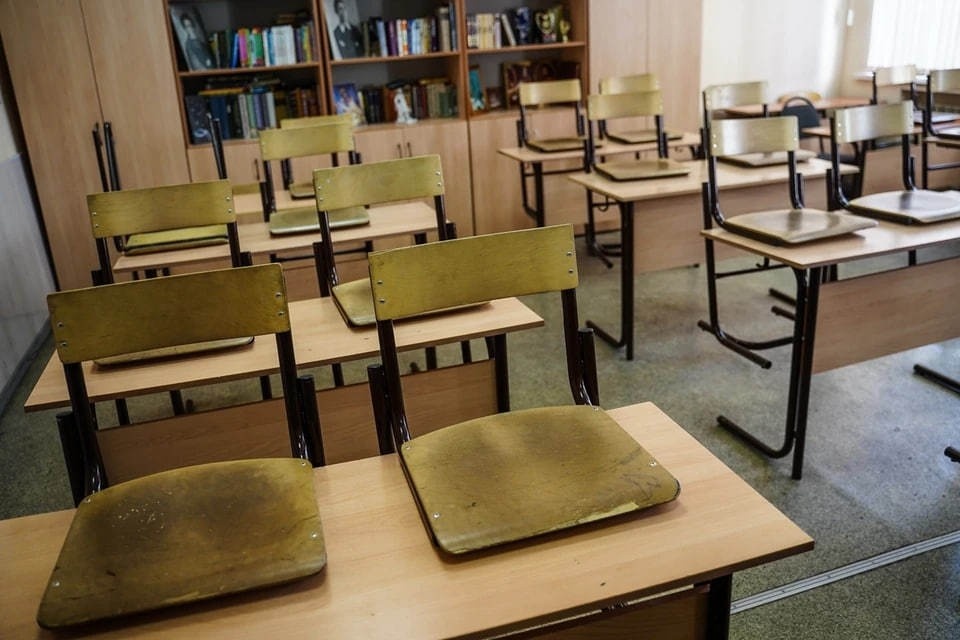    В Тюмени из-за сообщения о минировании эвакуировали школу Светлана МАКОВЕЕВА