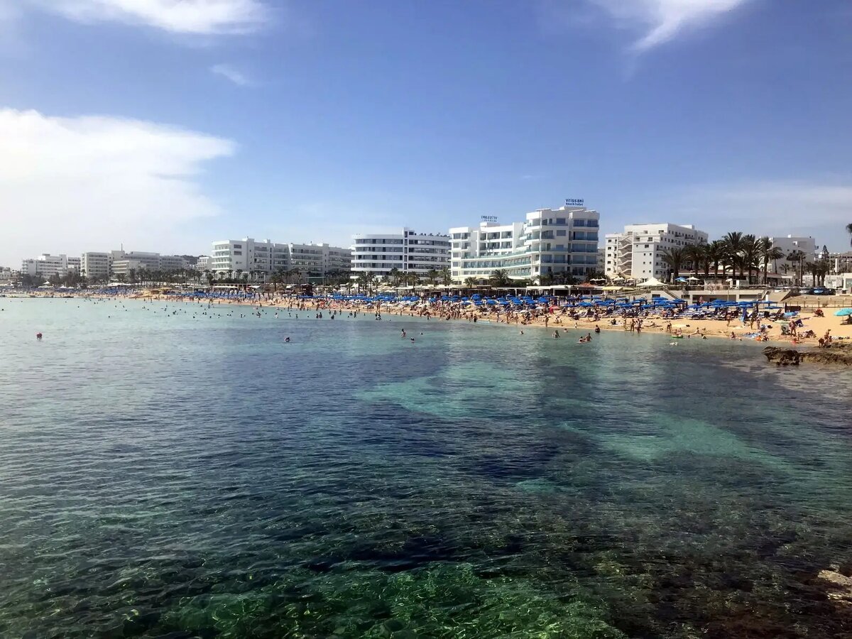     Курортный город Айя-Напа на Кипре. © "Интерфакс". Юлия Батырь