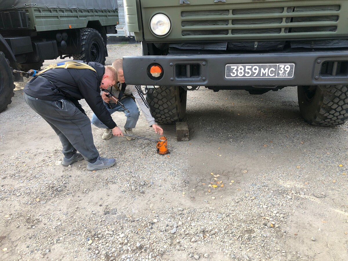 Проверка техники перед маршем