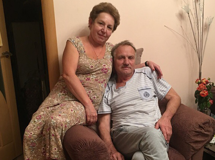 Виктор с женой/ Из личного архива героя публикации/ МК