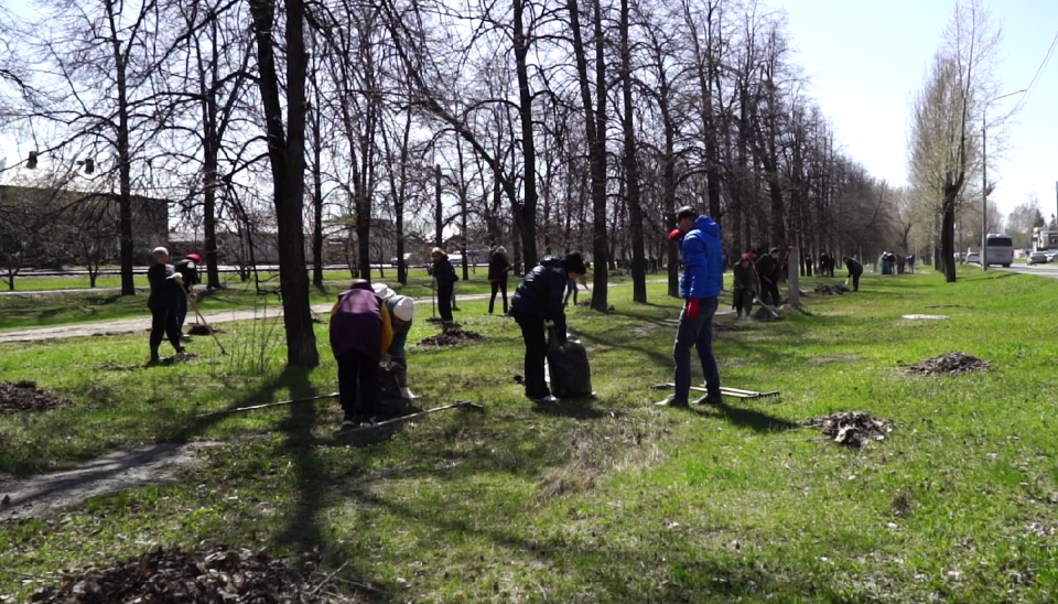    Субботник. Источник: Толк