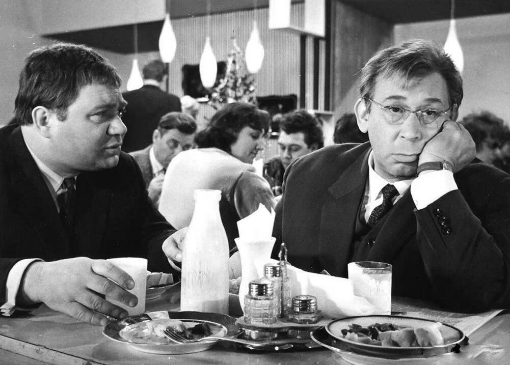 Кадр из фильма «Зигзаг удачи» (1968), реж. Эльдар Рязанов