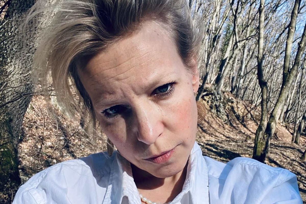     «В Париже холод, не топят и клопы»: Мария Шалаева рассказала о жизни в эмиграции