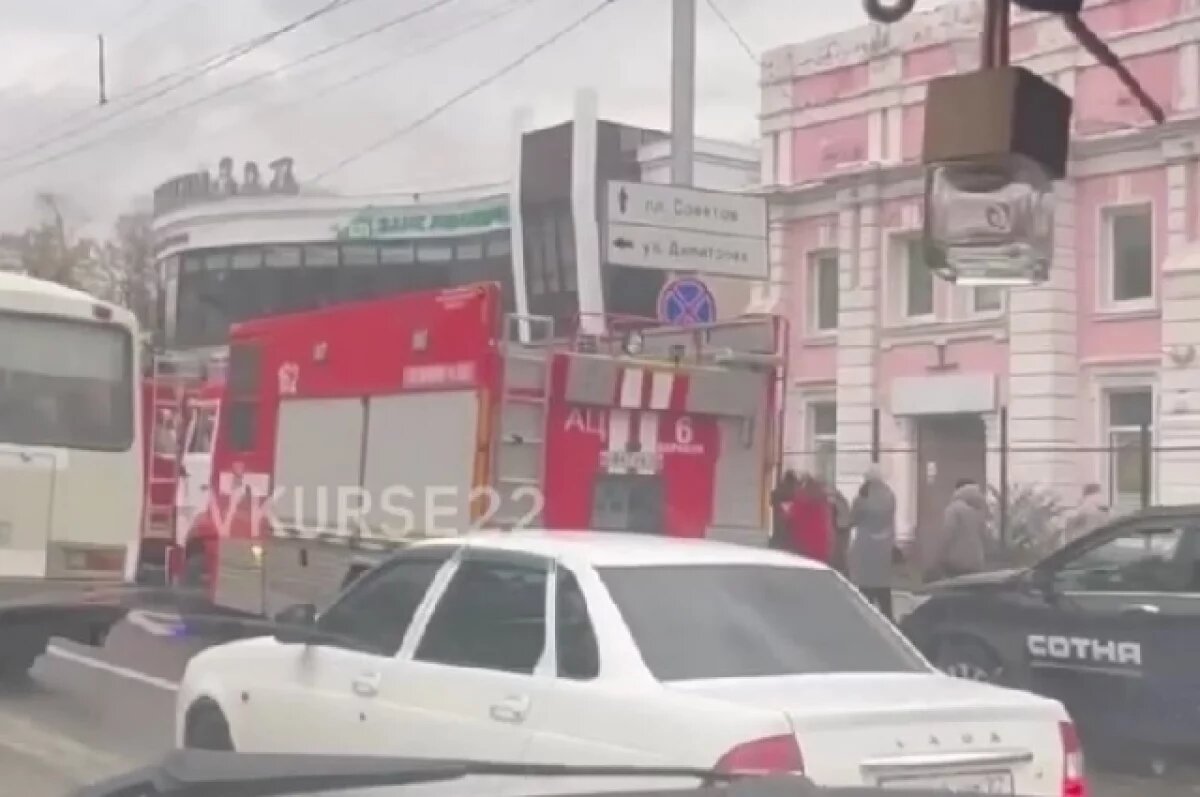    В Барнауле горит популярный ресторан «Пили-Швили»