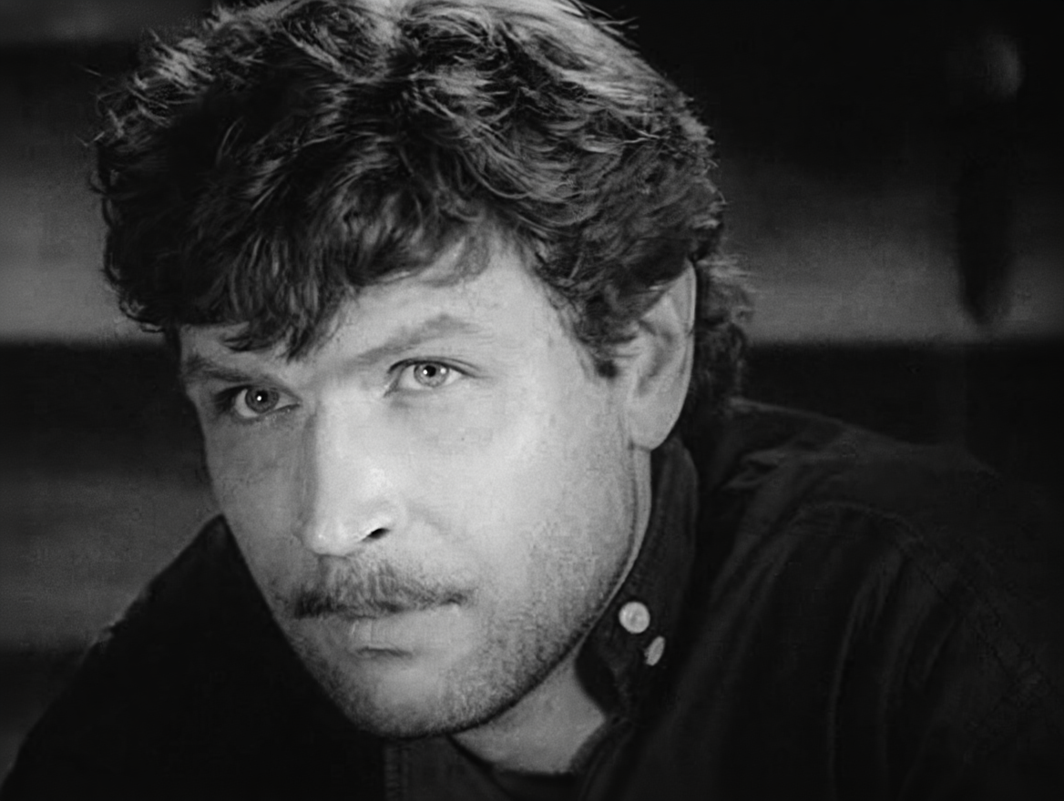 Кадр из многосерийного телефильма «Вечный зов», производство киностудии «Мосфильм», Пятое творческое объединение/Творческое объединение телевизионных фильмов, режиссёры Владимир Краснопольский, Валерий Усков, 1976-1983 гг.