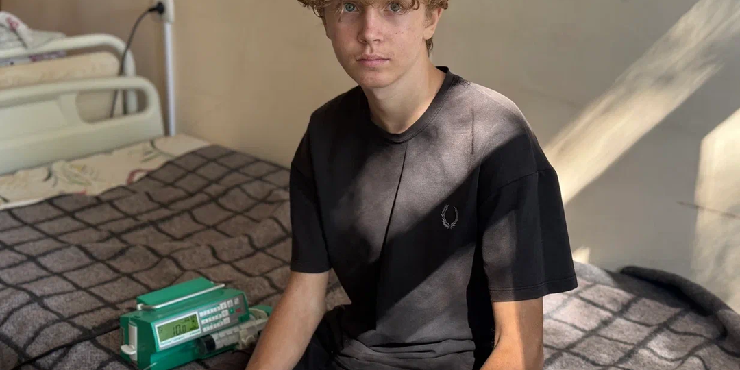 Без экстренной терапии сердце Леши может остановиться в любую секунду