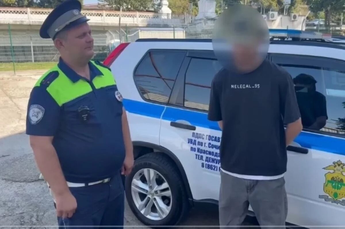    В Сочи оштрафовали водителя, который опубликовал видео с опасными маневрами