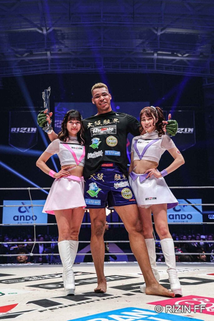 Два метра убийственного обаяния. фото: Rizin.FF