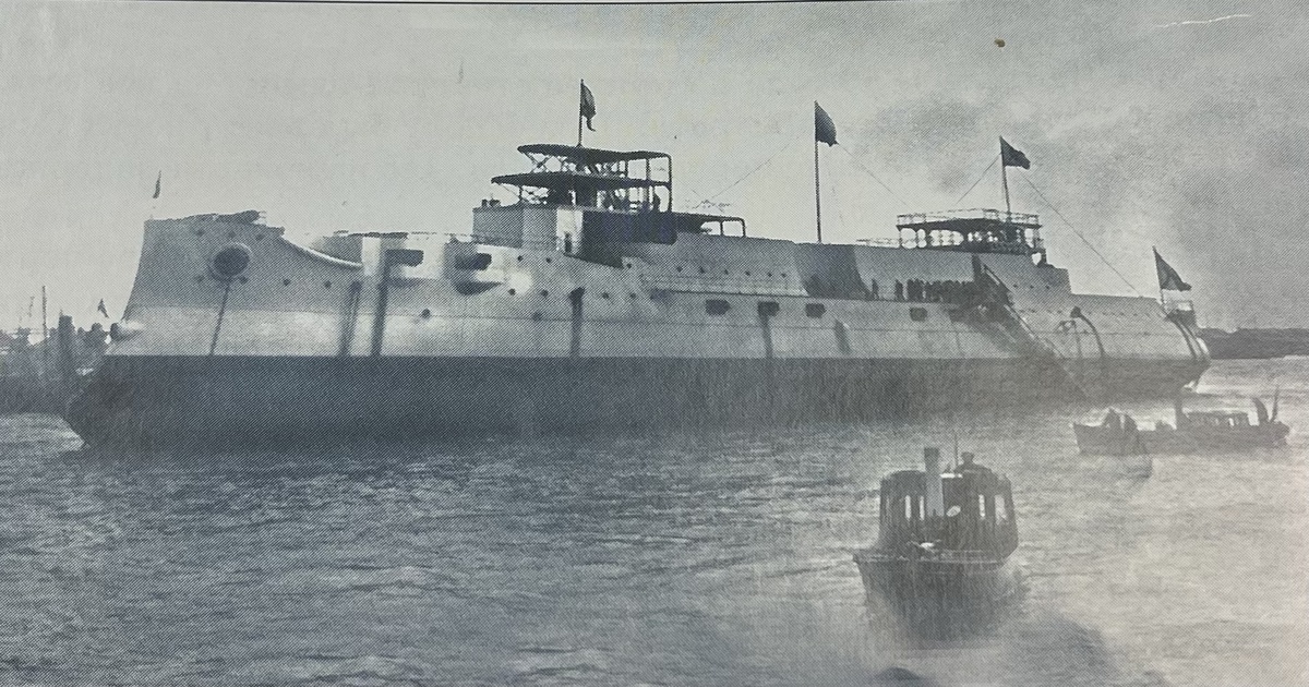 Броненосец «Император Александр III» в день спуска на воду 21 июля 1901 года