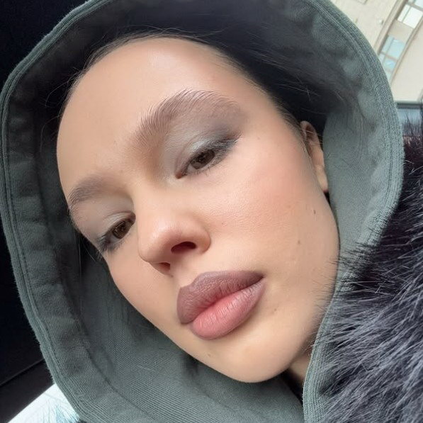     Инстасамка разоблачит Дору в трехчасовом фильме