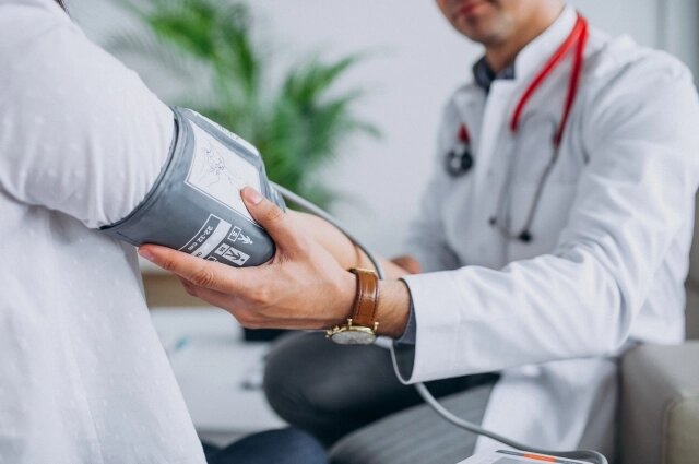    В страховых организациях считают, что новый законопроект может негативно отразиться на лечении застрахованных граждан. Фото: freepik.com