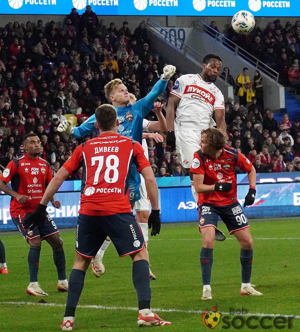    В «Спартаке» начались перемены. Как это скажется на игре команды? И скажется ли?Александр Владыкин