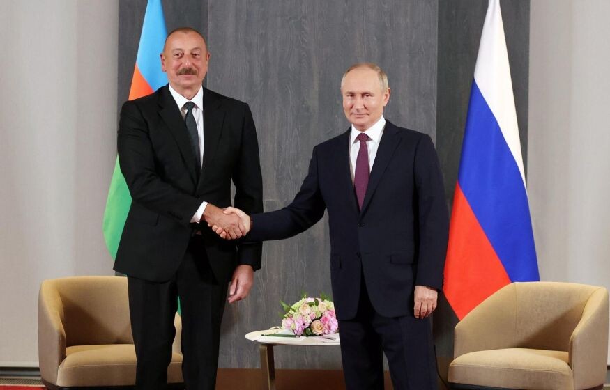    Алиев поздравил Путина с днем рождения. О чём переговорили президенты?