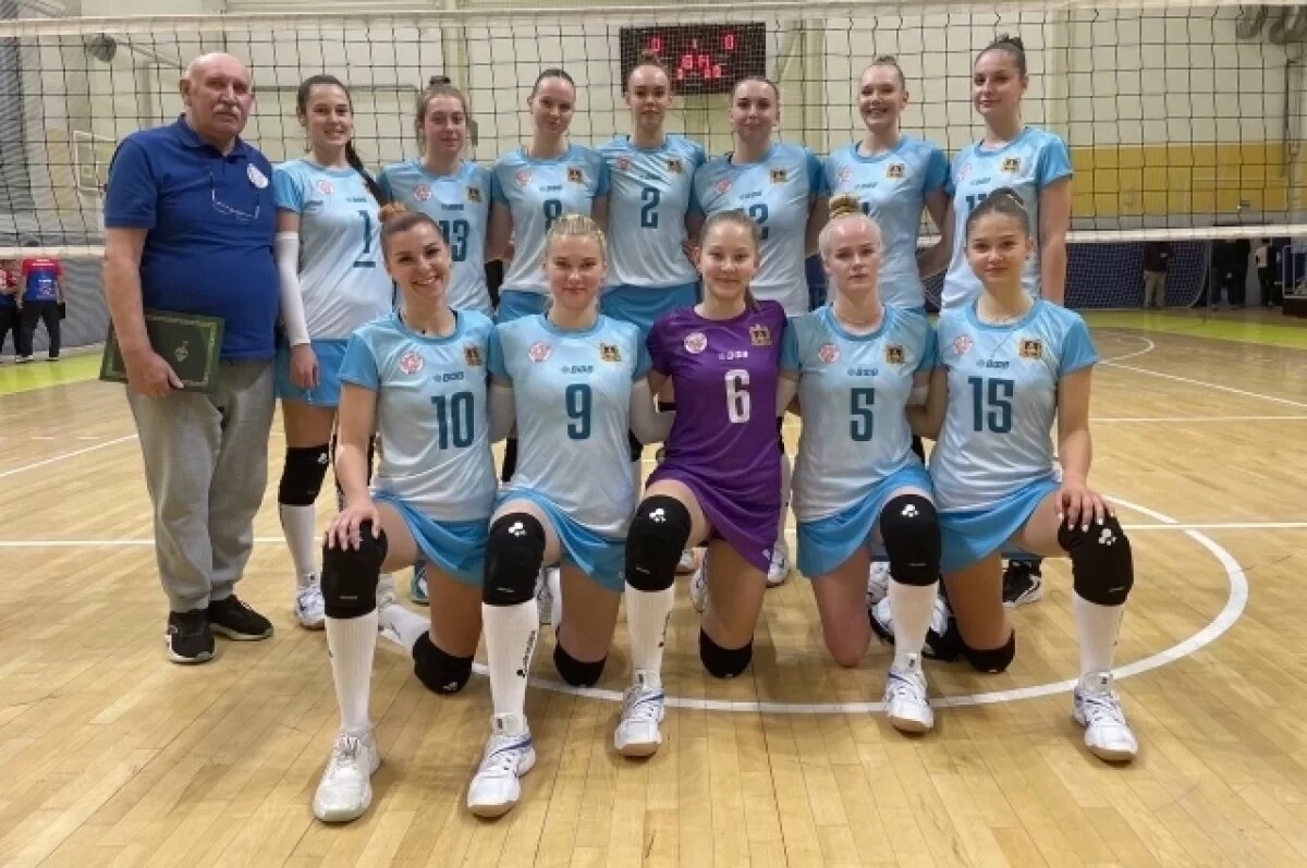    Волейболистки «Брянска» с двух побед начали новый сезон в высшей лиге