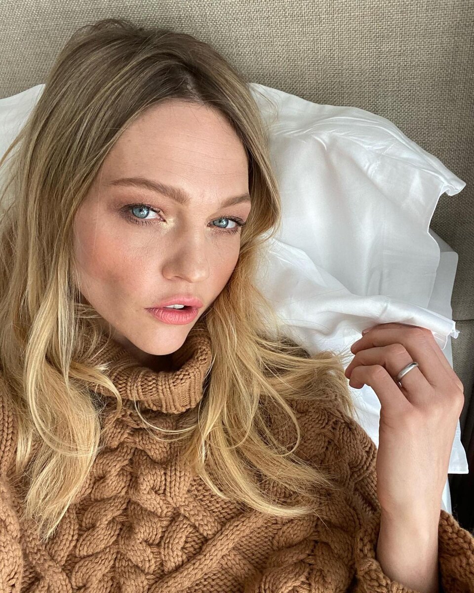    Александра Пивоварова