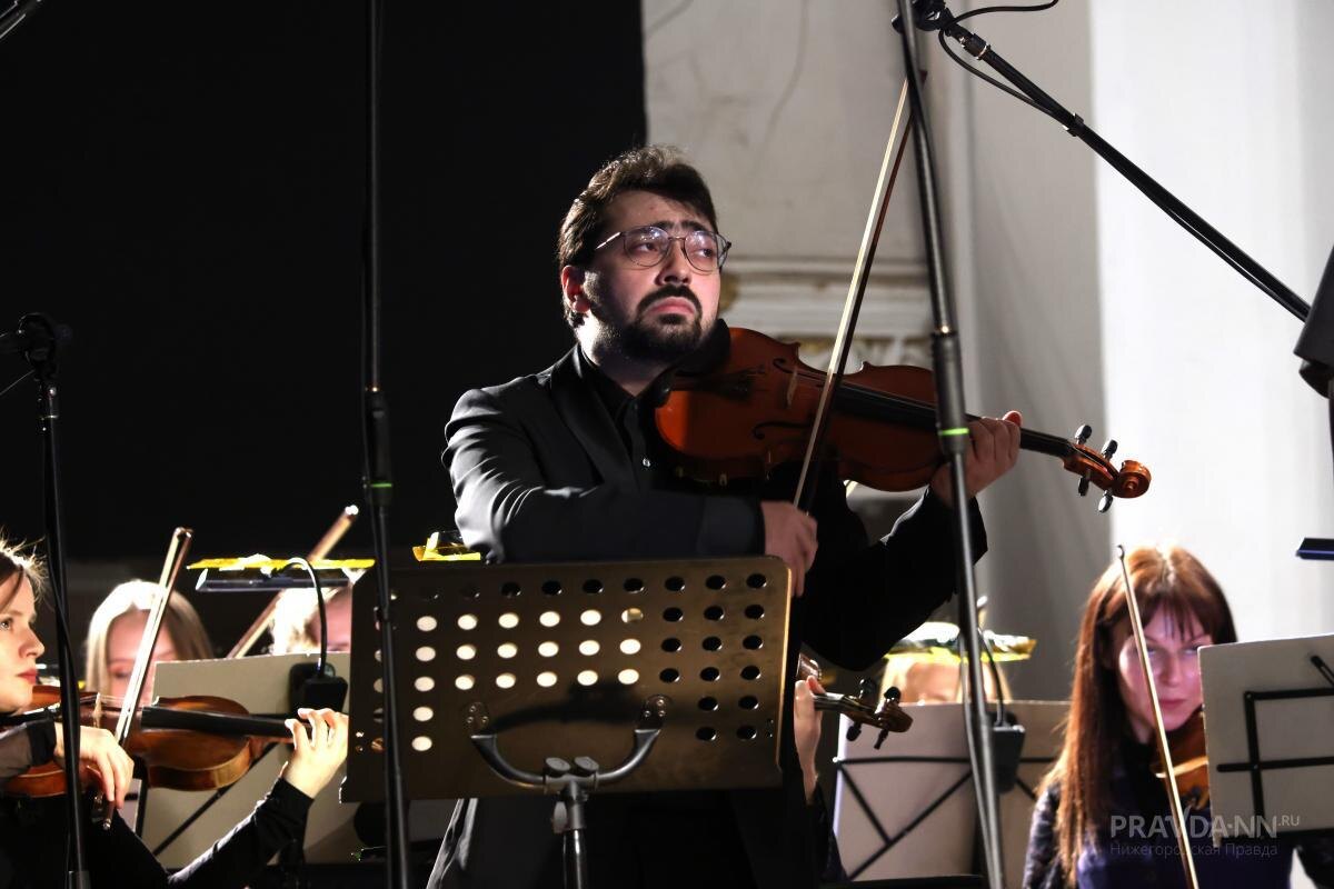    Знаменитый скрипач Даниил Коган стал солистом этого вечера