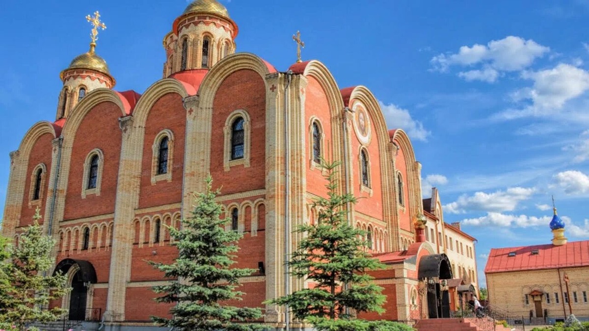 Храм Всех Святых