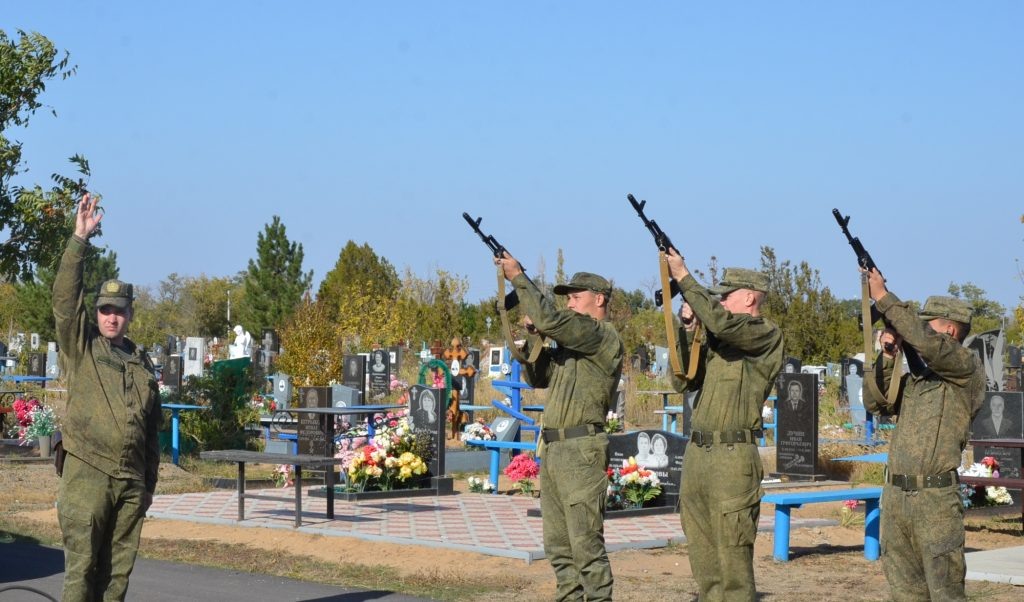    ???????????????????????????????????? redaktor