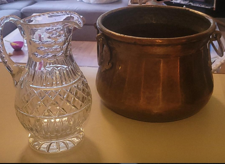 © eighteightfivesix 
