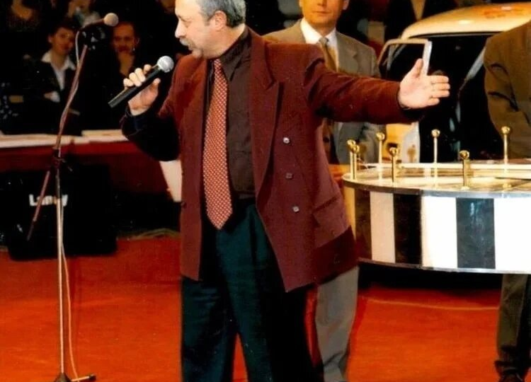 7 телепрограмм, без которых 90-е в России были бы невозможны