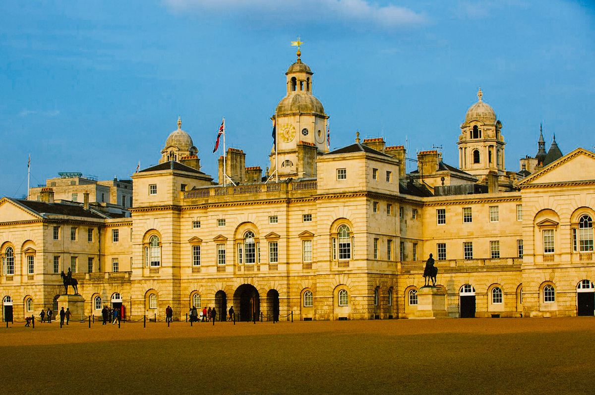 Уильям Кент и Джон Варди, конная гвардия, Лондон, 1751-1758 гг.