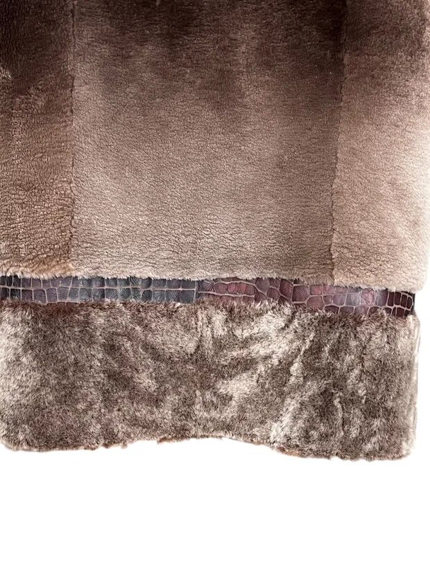 Переделка пальто из бобрика. Ателье Ирины Берзиной.  Смотри галерею.