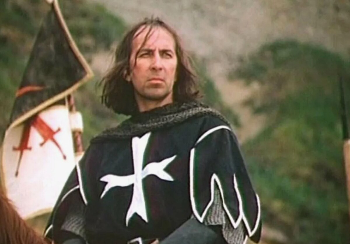 Кадр из к/ф «Крестоносец» (1995)