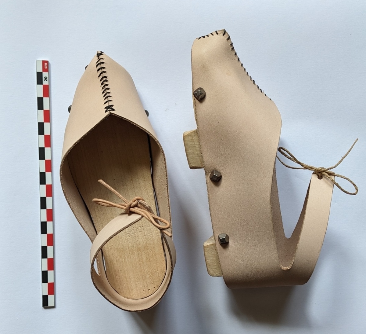 Реконструкция детской обуви.