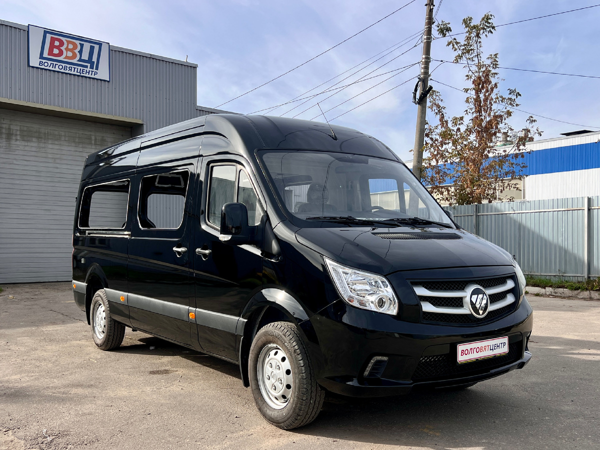 Результат готовой работы по перекраске Foton Toano в черный цвет 