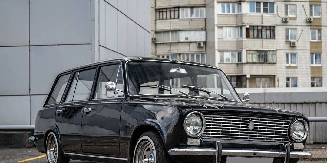 ВАЗ-2102: Простая история незаменимой машины