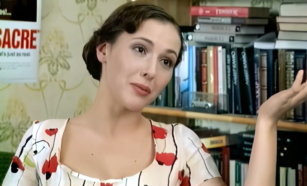 Кадр из сериала "Каменская-2: За все надо платить", 2002 г., режиссер Юрий Мороз, сценаристы Юрий Мороз, Александр Полозов, Наталья Токарева, композитор Алексей Айги (скриншот) 