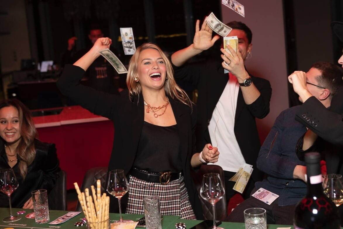 Квест с заданиями для гостей — интерактивная идея для празднования юбилея