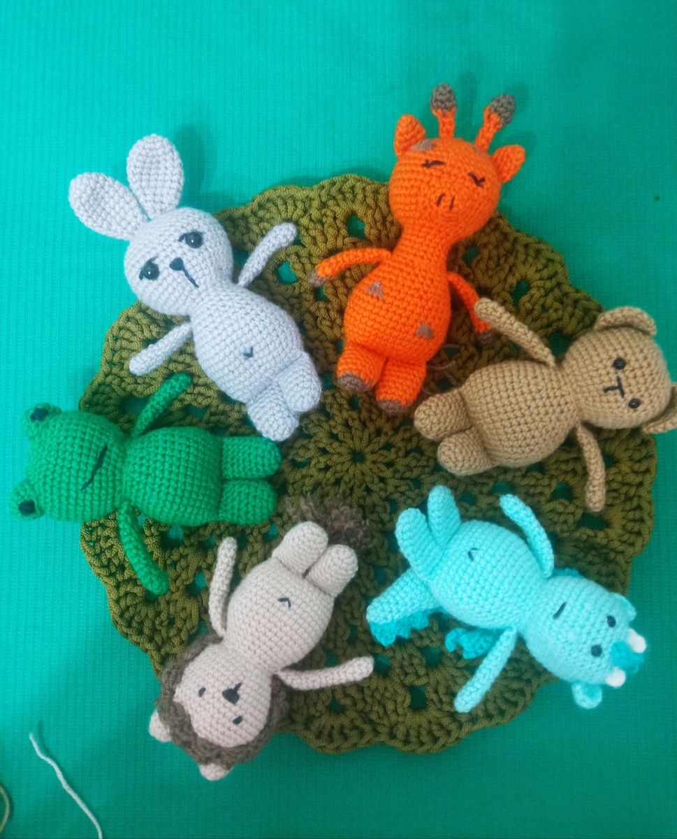 Малыши на ладошке по МК Н.Колчиной