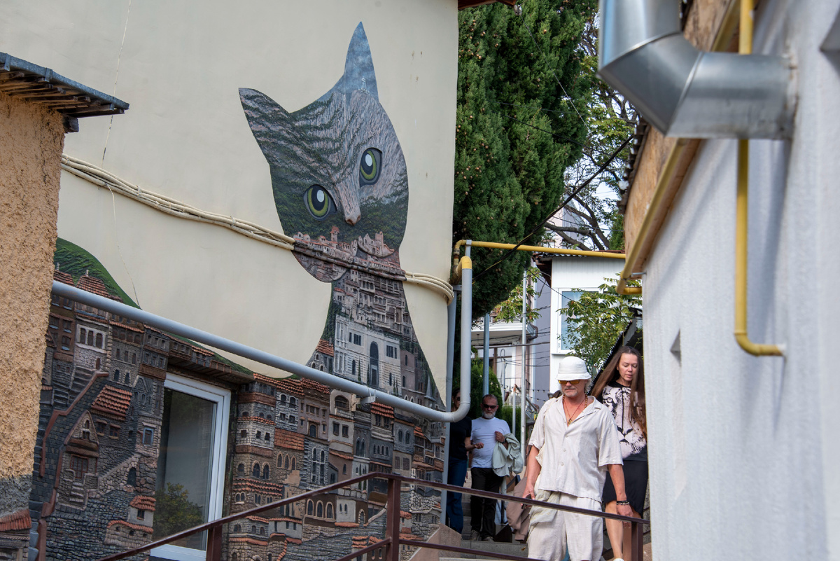 Красивые улочки Гурзуфа. Кошачьи.