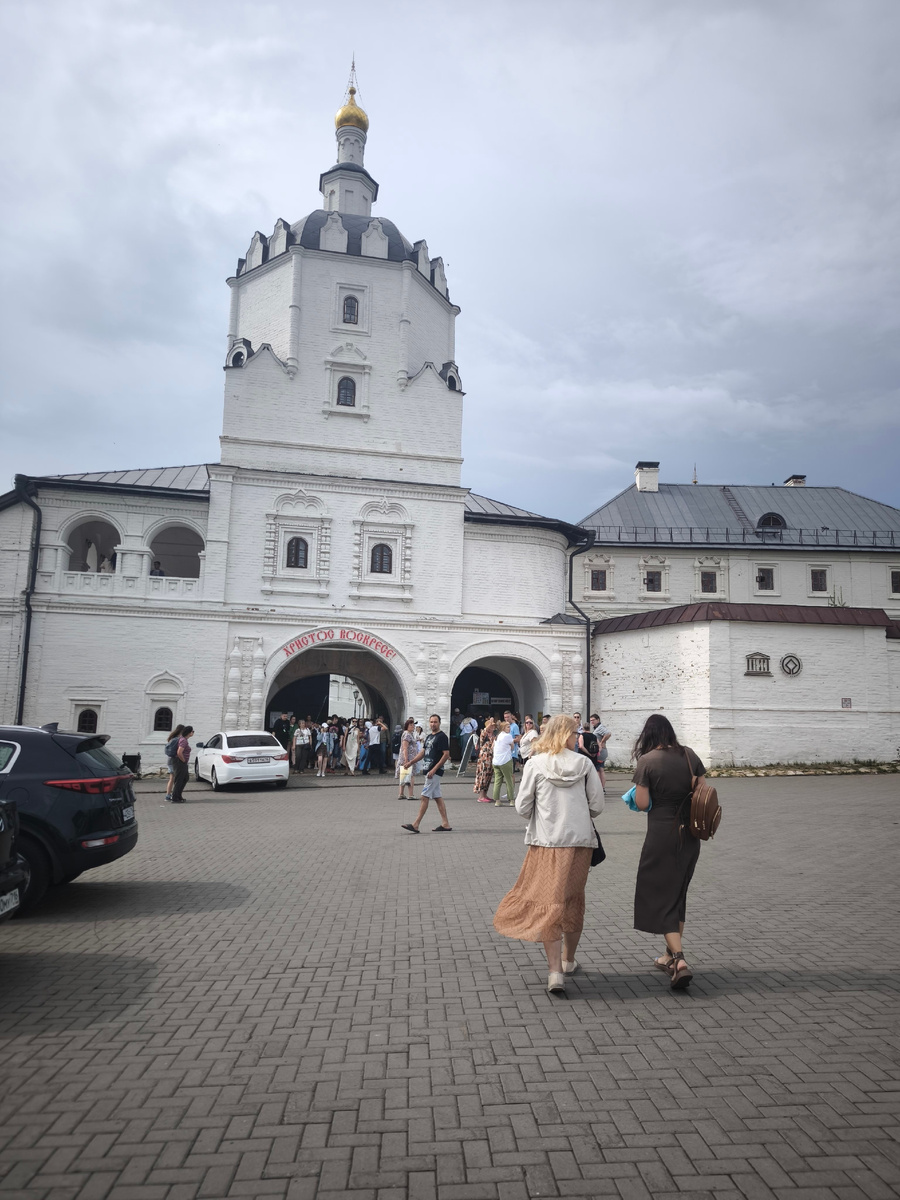 Храм Вознесения Господня над Святыми воротами в Свияжске