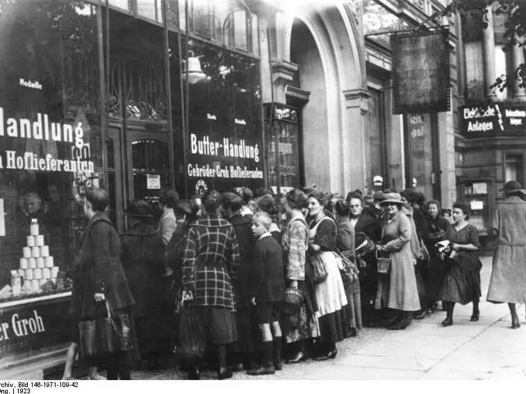 Очереди в Германии в начале 1920-х