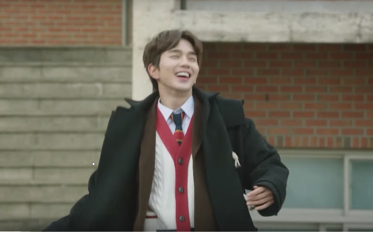 Дорама "Мой странный герой"